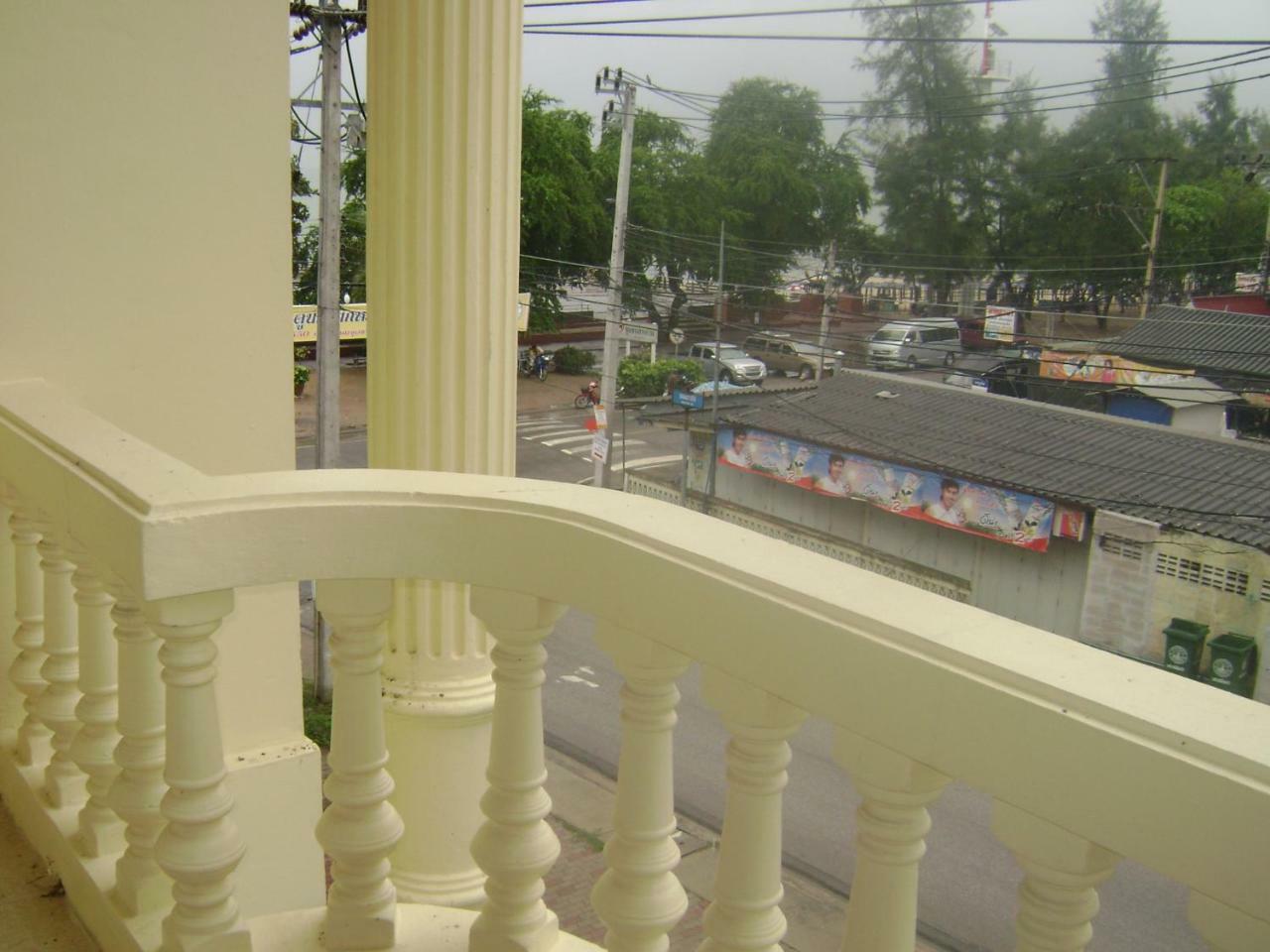 Tk Guesthouse Cha-am Exterior foto